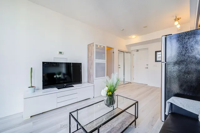 Additional image 24 of 832 Bay St Unit 2209