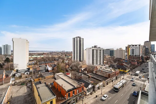 Additional image 28 of 15 Queen St Unit 710