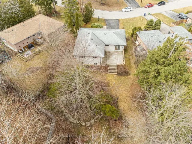Additional image 42 of 68 Ravine Park Cres