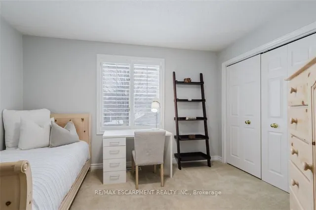 Additional image 29 of 954 Wintergreen Pl