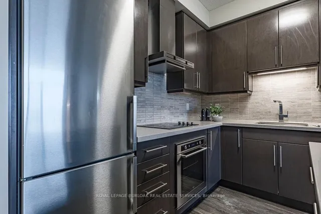 Additional image 15 of 2093 Fairview St Unit 902