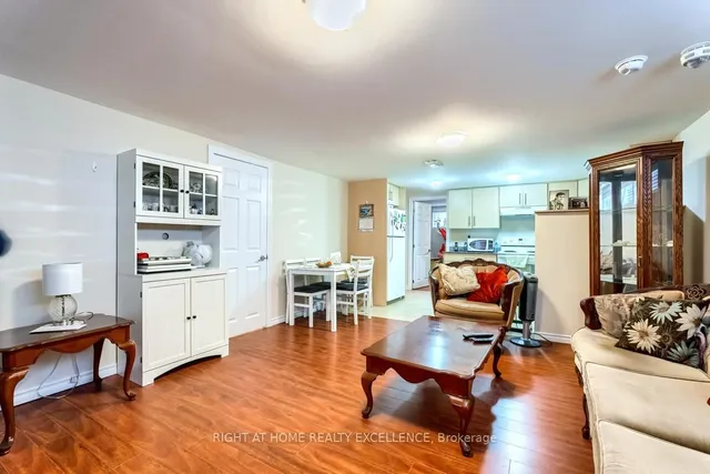 Additional image 26 of 24 Flowertown Ave