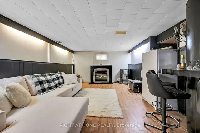 Additional image 34 of 98 Welbourn Dr