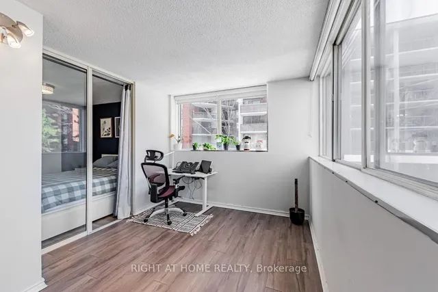 Additional image 9 of 60 Homewood Ave Unit 201