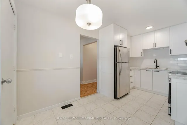 Additional image 16 of 8 Giles Crt