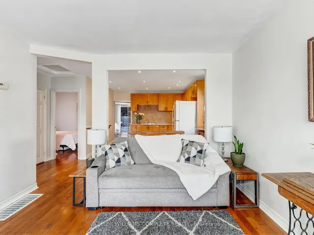 Additional image 11 of 136 East 45th St