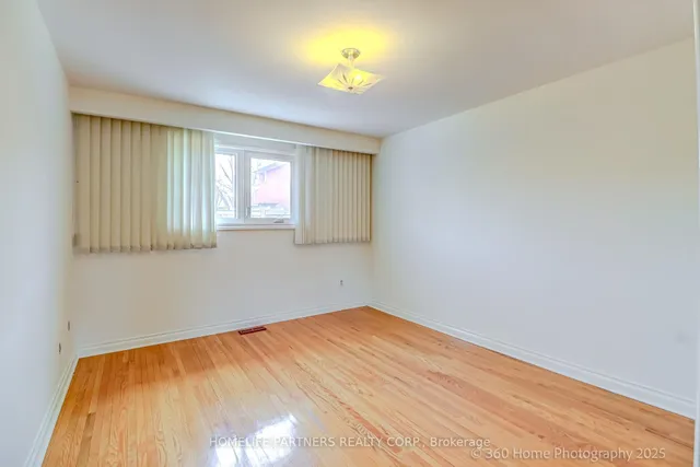 Additional image 18 of 303 Pellatt Ave