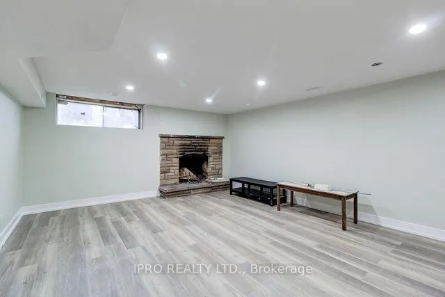 Additional image 13 of 219 Wentworth St