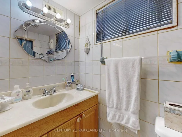 Additional image 35 of 526 Milverton Blvd