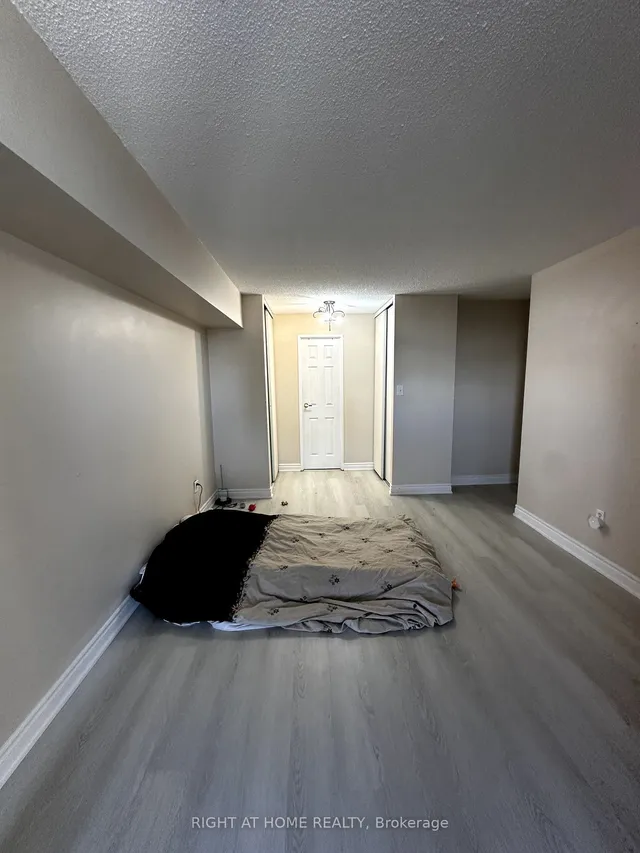 Additional image 22 of 5 Rowntree Rd Unit 404