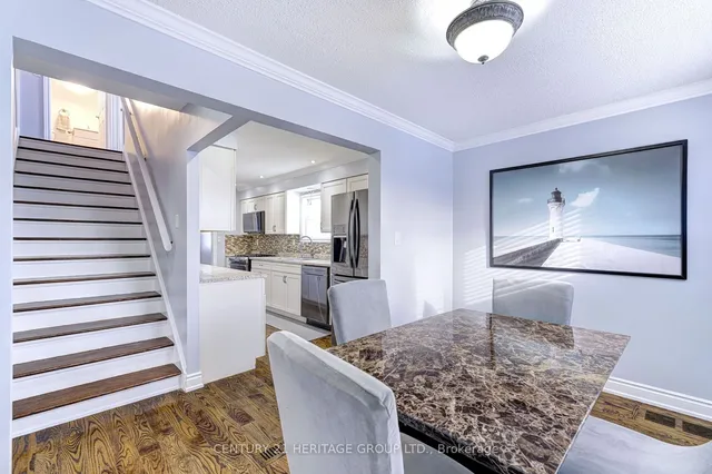 Additional image 22 of 37 Selkirk Ave