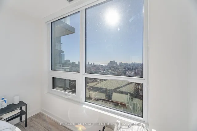 Additional image 24 of 108 Peter St Unit 2613