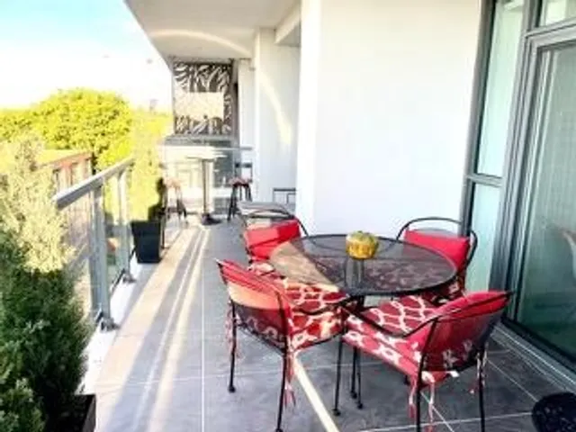 Additional image 23 of 1331 Queen St Unit 604