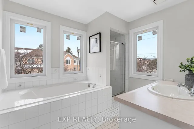 Additional image 24 of 53 Wickstead Crt