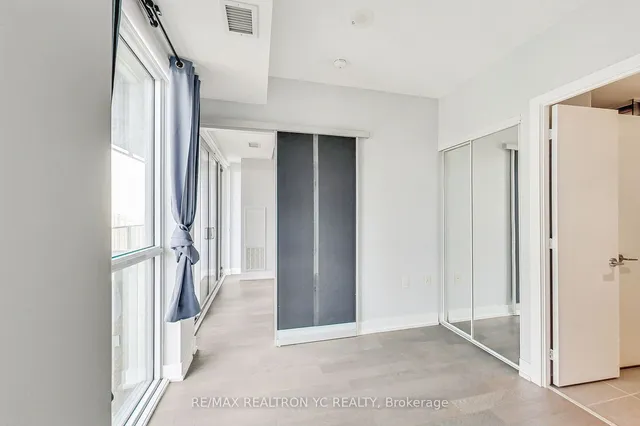 Additional image 18 of 7 Grenville St Unit 4705