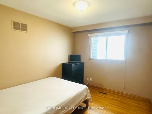 Additional image 16 of 639 Royal York Rd