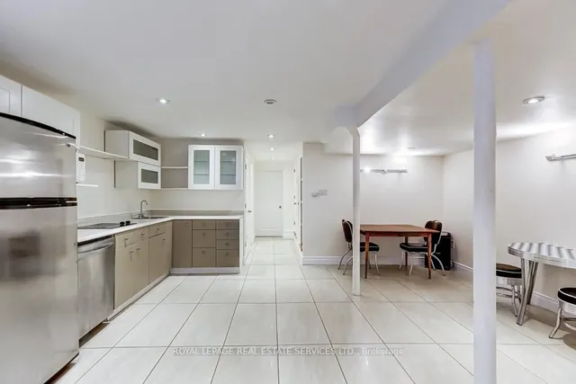 Additional image 27 of 109 Balmoral Ave