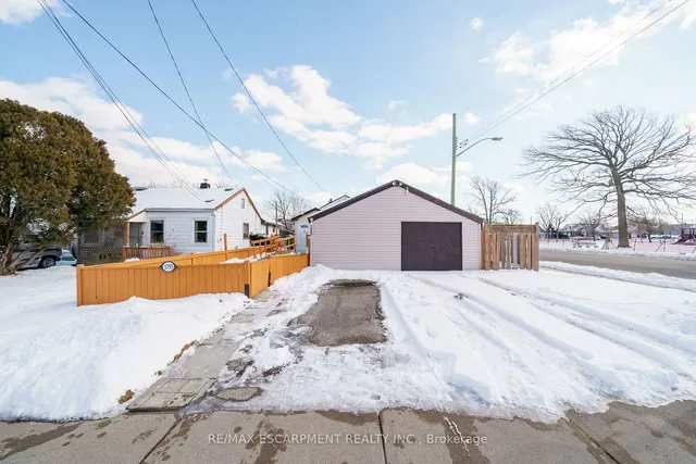 Additional image 28 of 1793 Main St