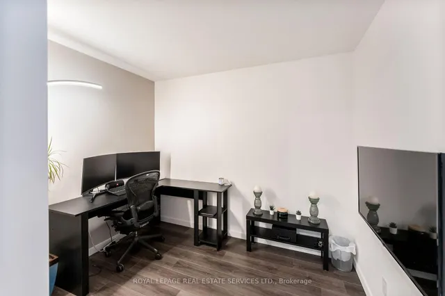 Additional image 23 of 7 Smith Cres Unit 310