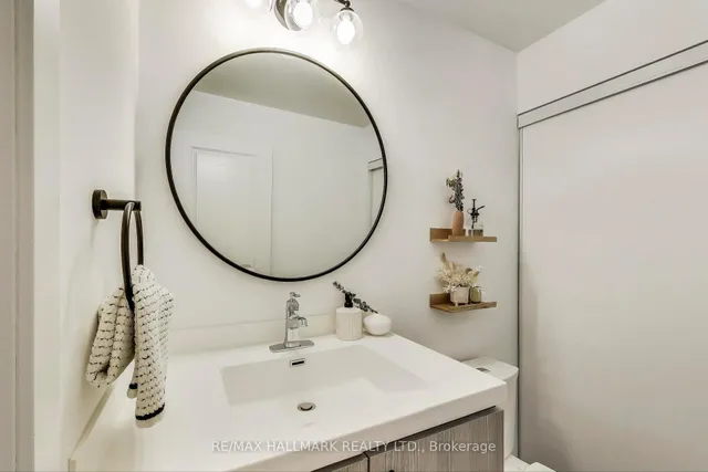 Additional image 15 of 105 George St Unit 1006