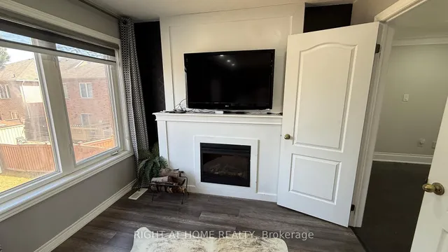 Additional image 20 of 7 Yellow Avens Blvd