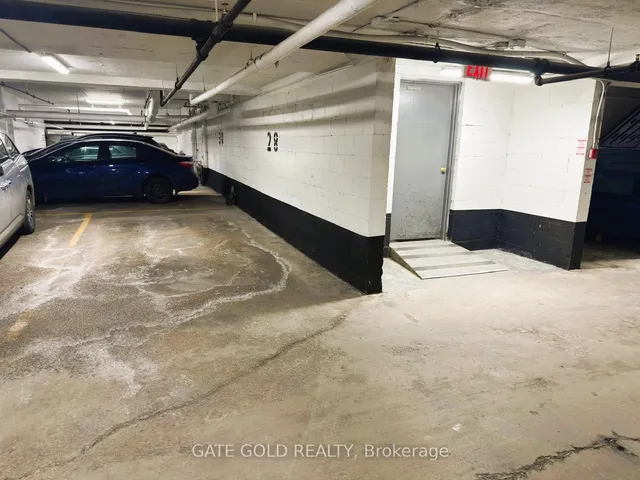 Additional image 7 of 1624 Bloor St Unit 17