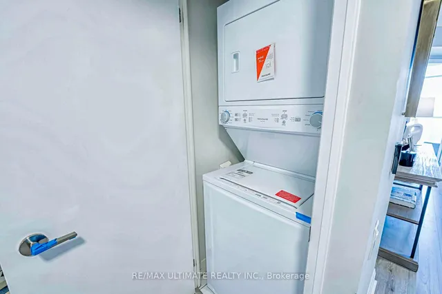 Additional image 22 of 21 Carlton St Unit 1404