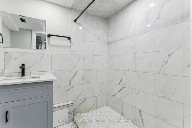 Additional image 34 of 22 Newbridge Cres