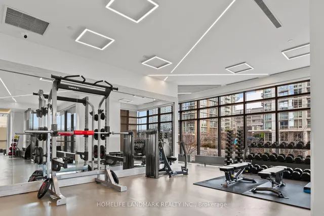 Additional image 26 of 15 Fort York Blvd Unit 2610