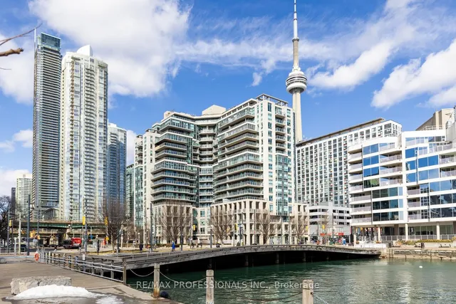 410 Queens Quay Unit 517