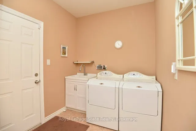 Additional image 26 of 182 Valridge Dr