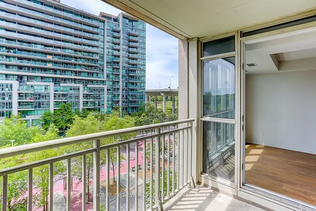 Additional image 22 of 35 Bastion St Unit 711