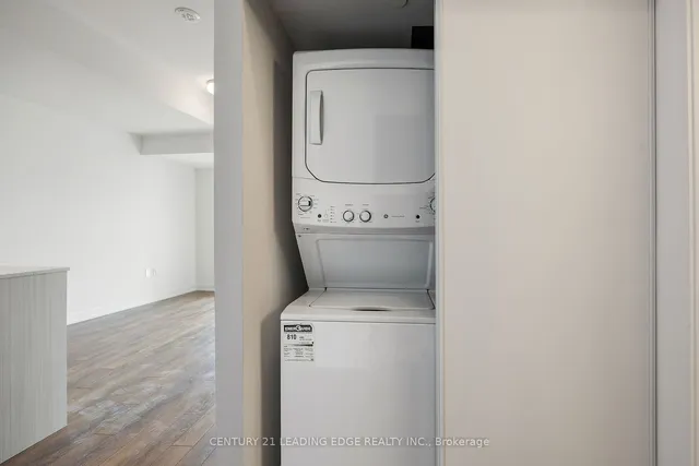 Additional image 4 of 2433 Dufferin St Unit 708