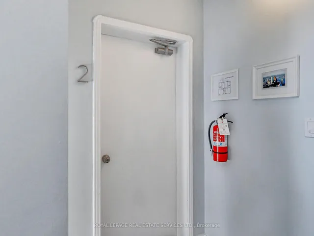 Additional image 10 of 197 Royal York Rd