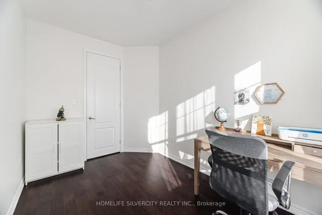 Additional image 6 of 13 Fenchurch Dr