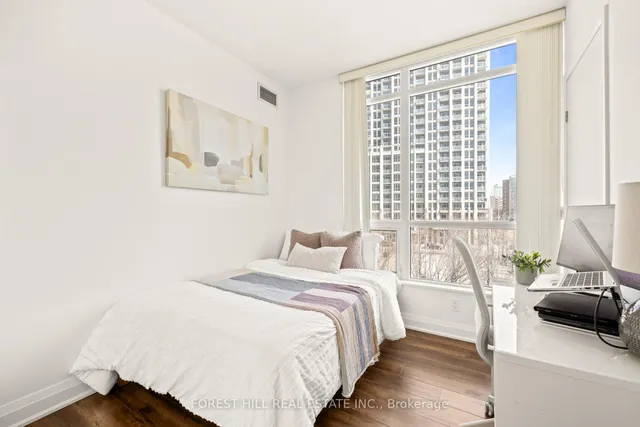 Additional image 9 of 215 Fort York Blvd Unit 304