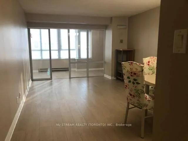 Additional image 3 of 711 Bay St Unit 912