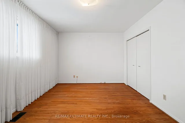 Additional image 32 of 8 Keane Ave