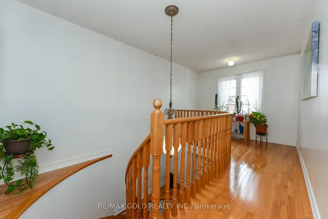 Additional image 21 of 23 Attview Cres