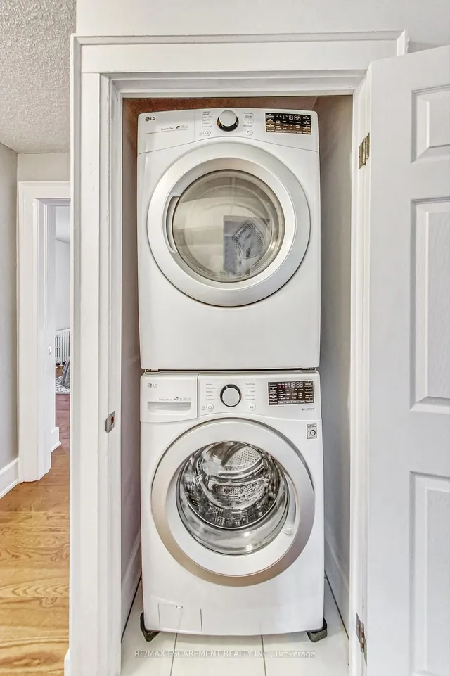 Additional image 22 of 21 Mountwood Ave Unit 7