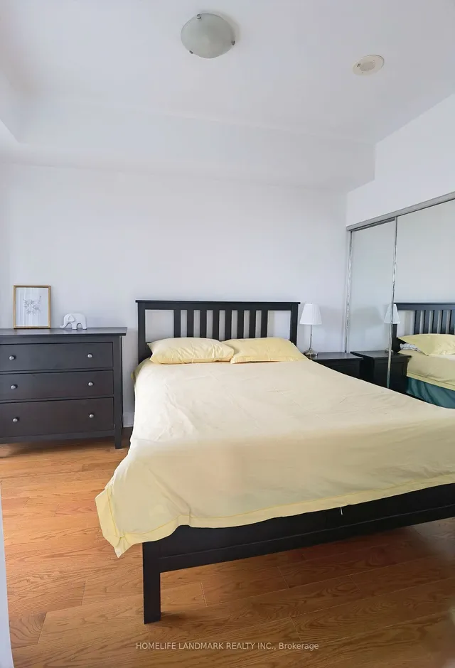 Additional image 8 of 1080 Bay St Unit 1910