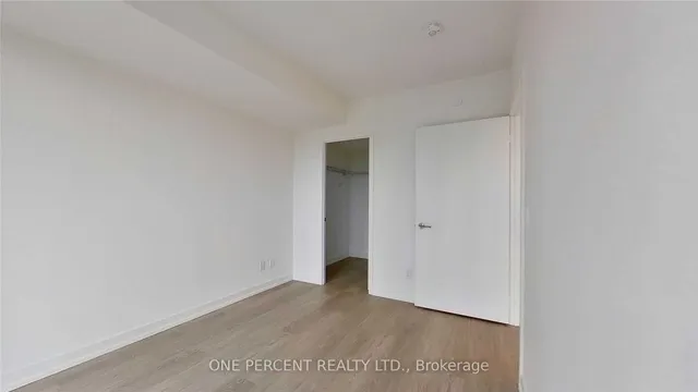 Additional image 17 of 19 Western Battery Rd Unit 2722