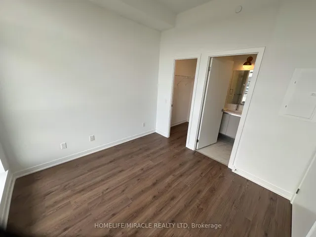 Additional image 17 of 405 Dundas St Unit PH07