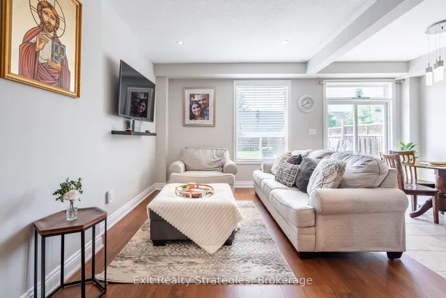 Additional image 12 of 15 Marina Point Cres