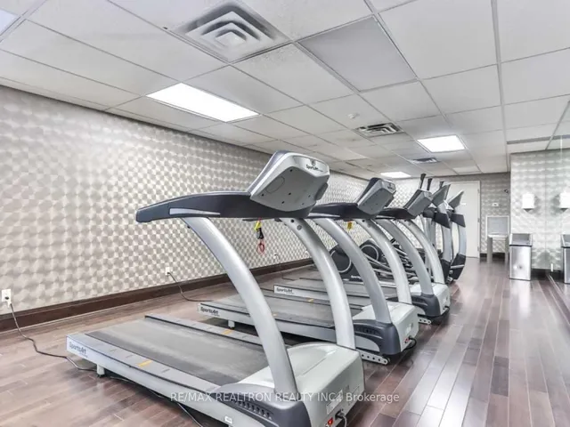 Additional image 21 of 25 Lower Simcoe St Unit 305