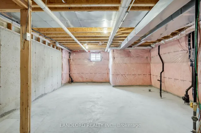 Additional image 40 of 116 Finegan Circ