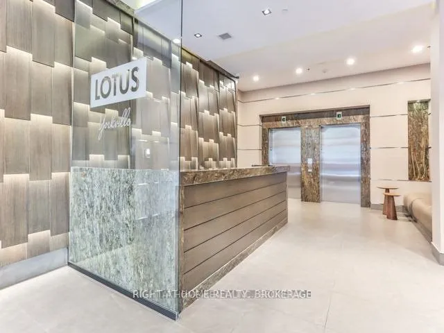 Additional image 10 of 8 Scollard St Unit 1109