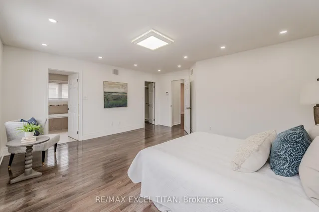 Additional image 31 of 498 Thomas Slee Dr