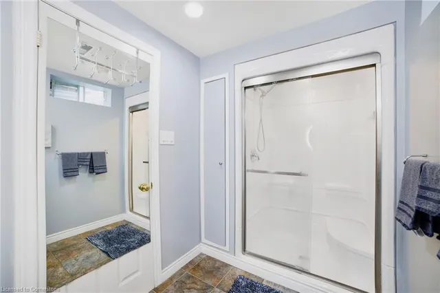 Additional image 10 of 12 Portal Crt