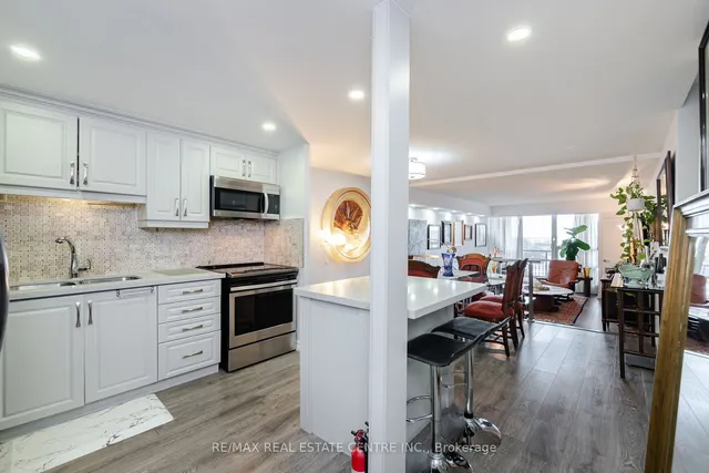 Additional image 6 of 1359 White Oaks Blvd Unit 706